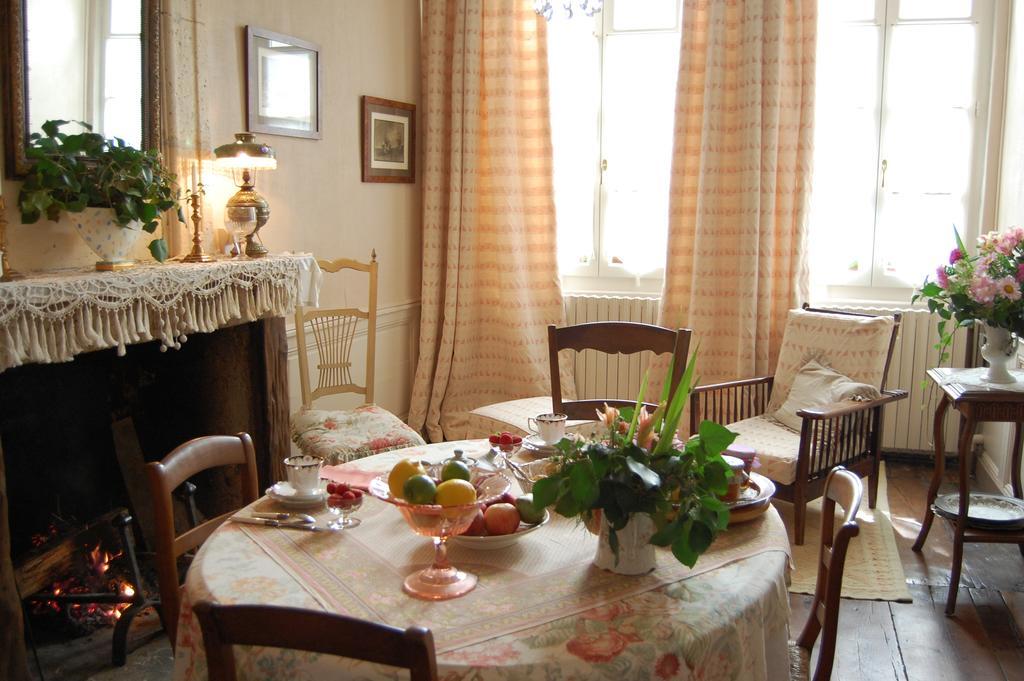 Jardins Secrets Bed & Breakfast Angouleme Bagian luar foto