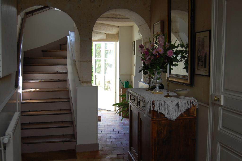 Jardins Secrets Bed & Breakfast Angouleme Bagian luar foto