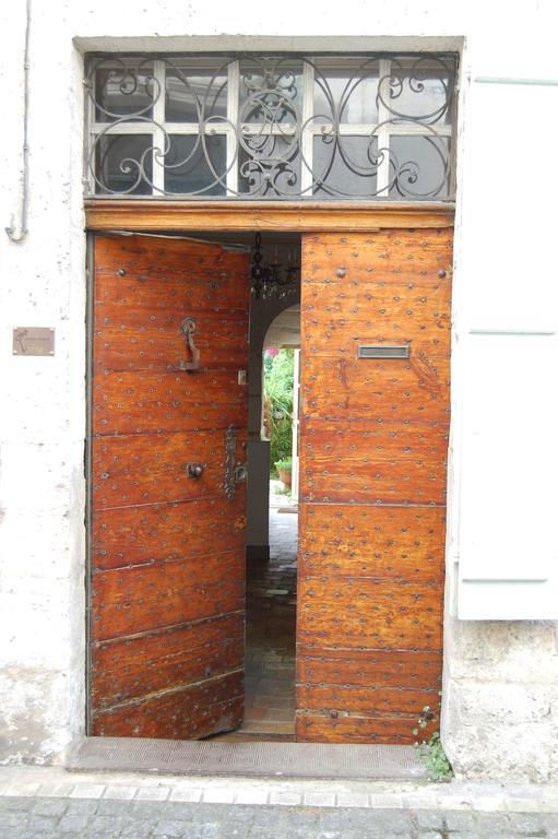 Jardins Secrets Bed & Breakfast Angouleme Bagian luar foto